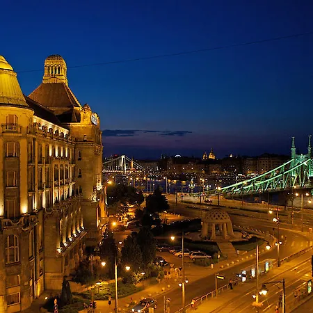 Five Season's * Budapest