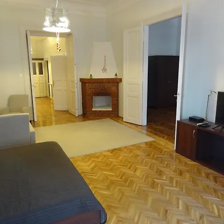 Five Season's Budapest