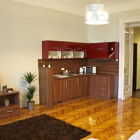 Five Season's Budapest