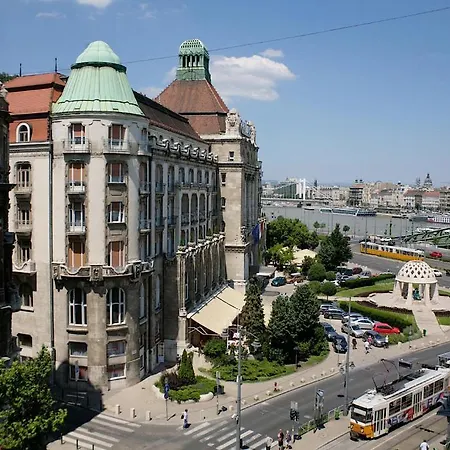 Five Season's Apartamento